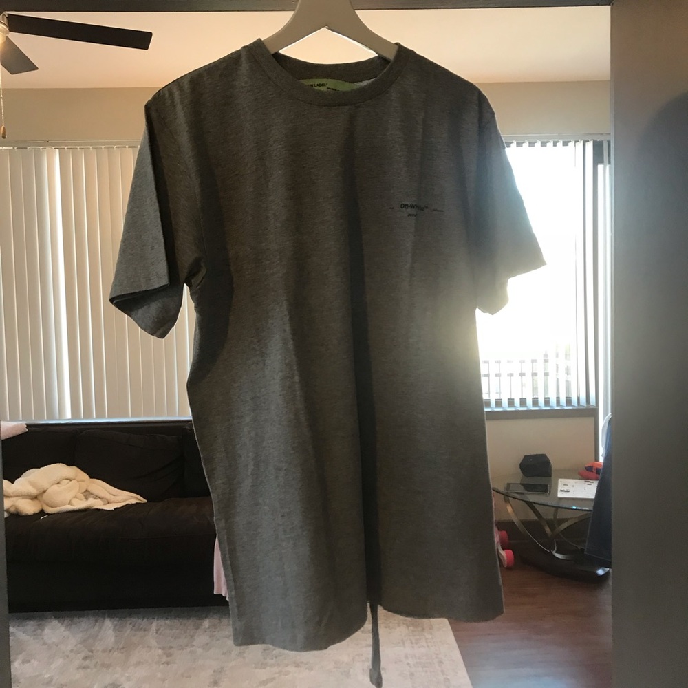 ❌Sold❌ Off white t-shirt US Medium